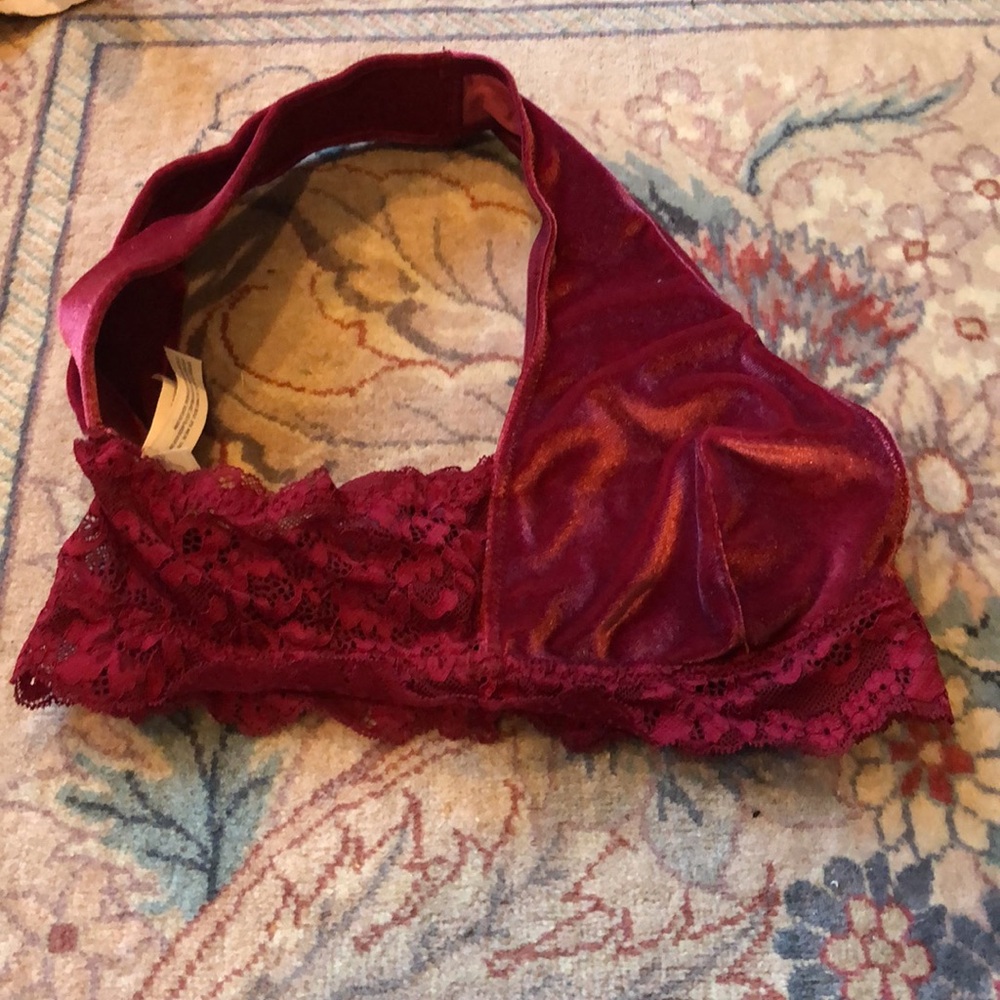 Auden Women’s Red Velvet Plunge Bralette Size Small - Picture 11 of 16